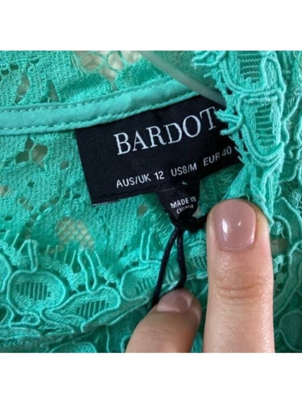 Nordstrom Bardot NWOT Lace Sheath Cocktail Dress Size Medium - Picture 8 of 12